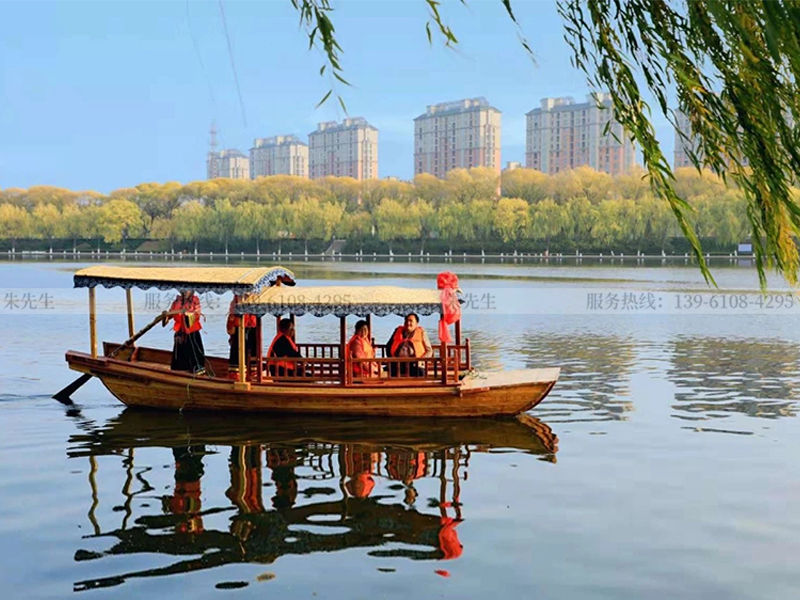 山东临煦摇撸竹棚小木船生产 中式复古旅游接客摆渡船