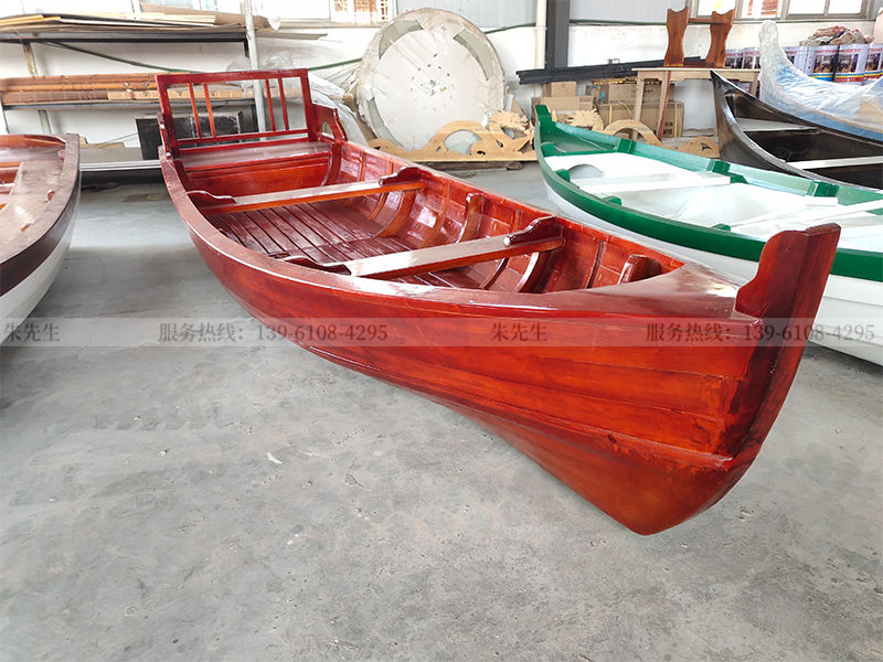 公园手划船订制厂家 情侣双人家庭式划桨尖头木船